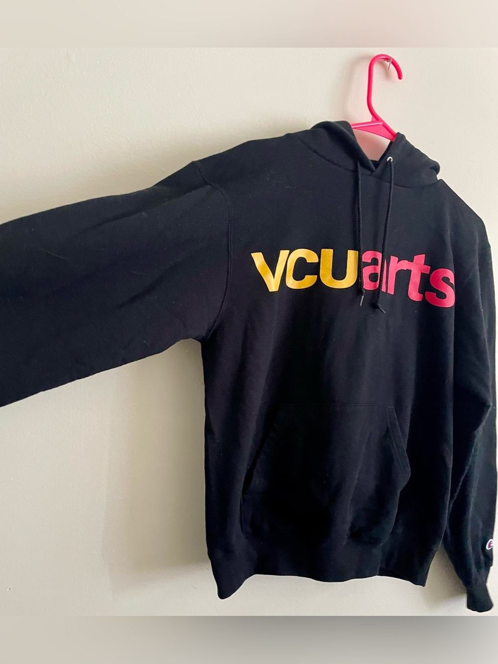 🎭 VCU Arts Champion Sweatshirt 🎭 - Picture 2 of 4